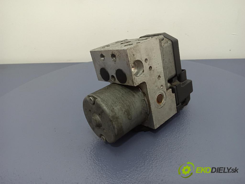 Audi A6 0 čerpadlo ABS x 8E0614111E