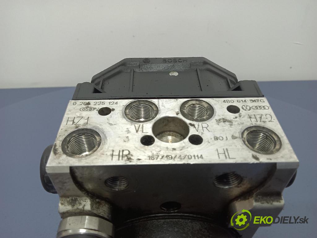 Volkswagen Passat 2004 čerpadlo ABS x 4B0614517G