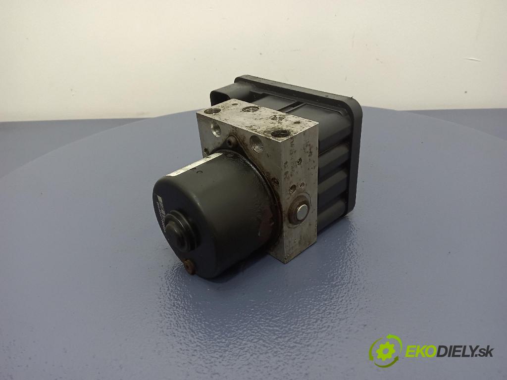 Volkswagen Golf 2004 čerpadlo ABS x 1K0907379K