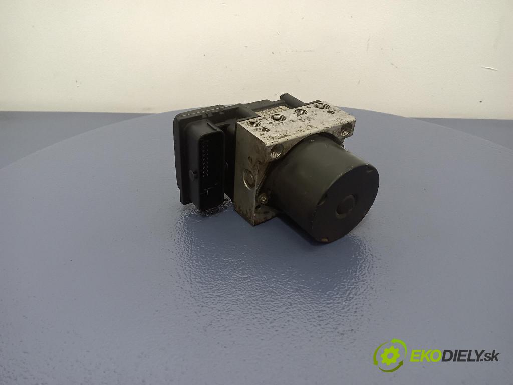 Skoda Fabia 0 čerpadlo ABS x 6R0907379C