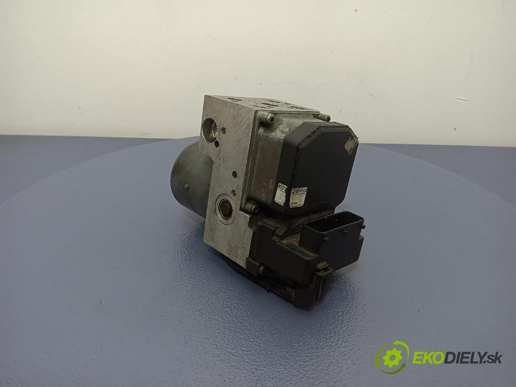Audi A4 2000 čerpadlo ABS x 8E0614111B