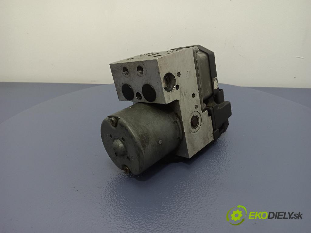 Audi A4 2000 čerpadlo ABS x 8E0614111B