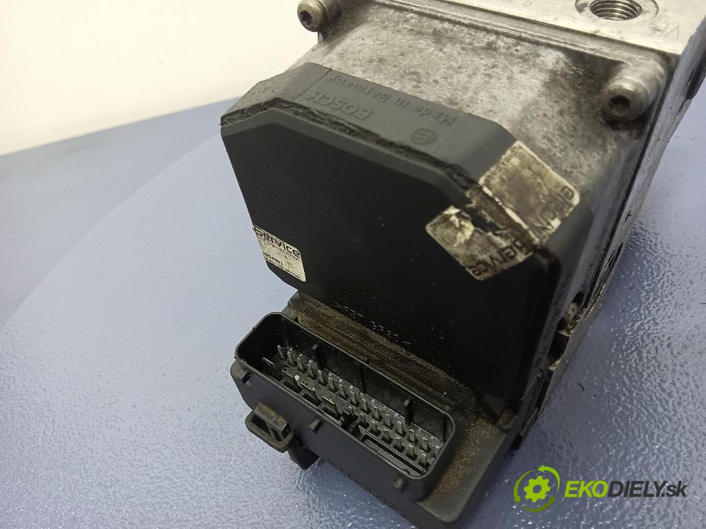 Audi A4 2000 čerpadlo ABS x 8E0614111B