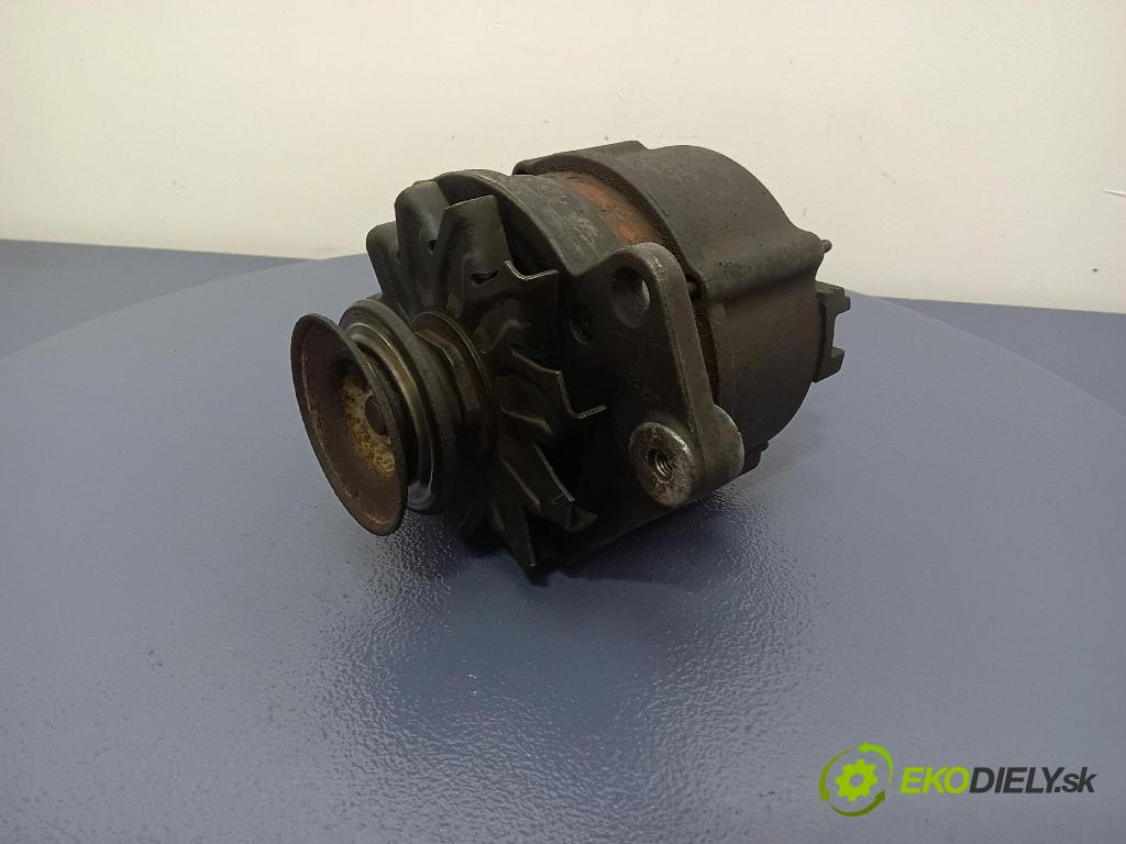 Volkswagen Golf 1990 Alternator 01