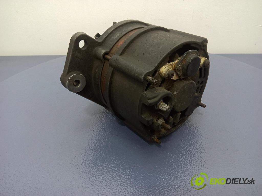 Volkswagen Golf 1990 Alternator 01