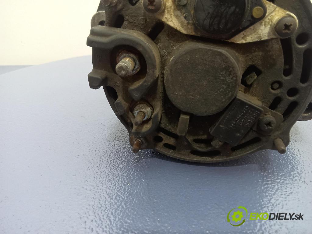 Volkswagen Golf 1990 Alternator 01