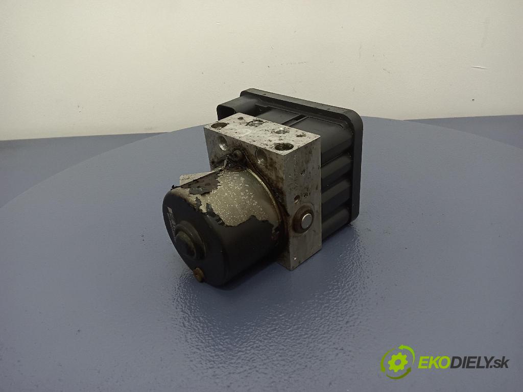 Volkswagen Jetta 0 čerpadlo ABS x 1K0907379K