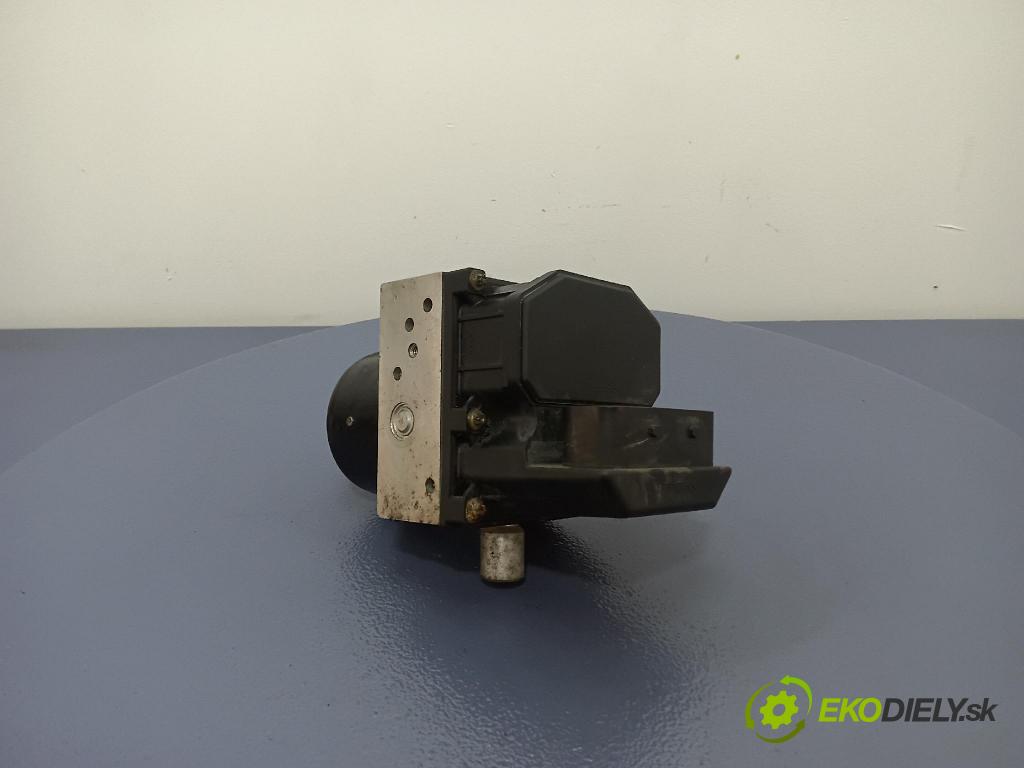 Skoda Fabia 2002 čerpadlo ABS x 6Q0614117E