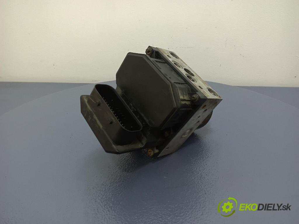 Skoda Fabia 2002 čerpadlo ABS x 6Q0614117E