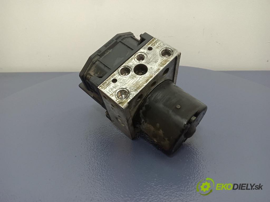 Skoda Fabia 2002 čerpadlo ABS x 6Q0614117E