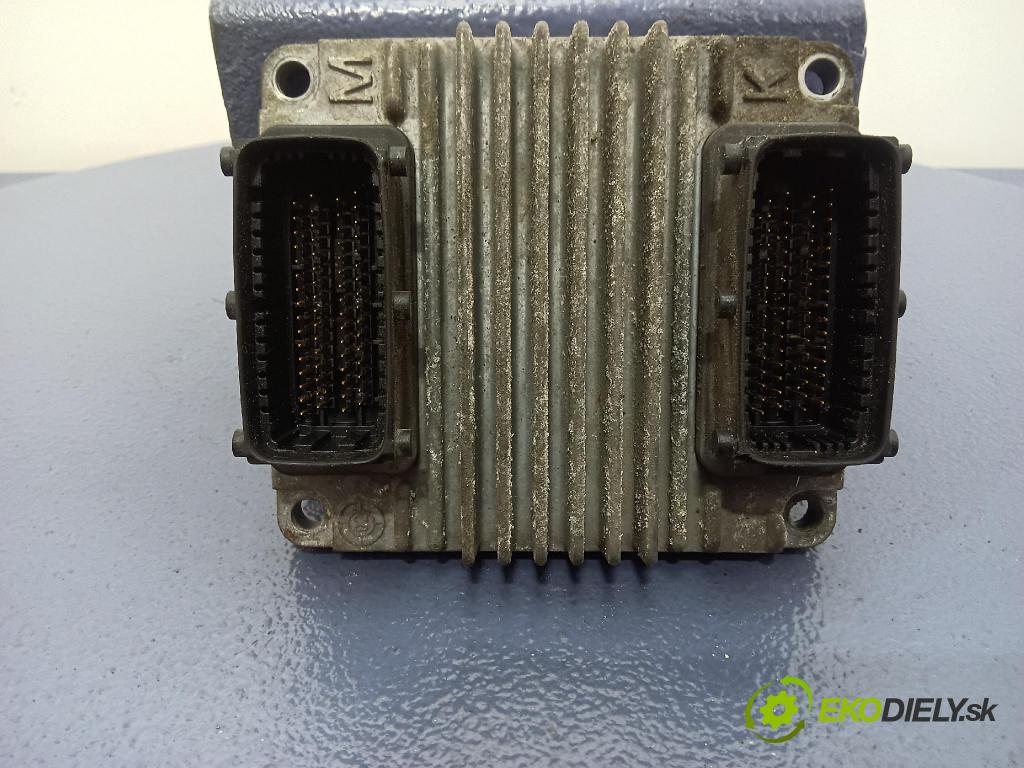 Opel Zafira 0 riadiaca jednotka Motor: 24463784