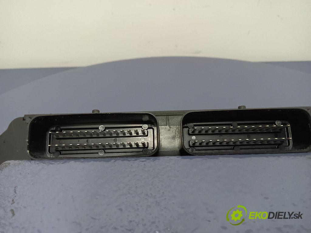 Citroen C8 2005 riadiaca jednotka 10R-036615