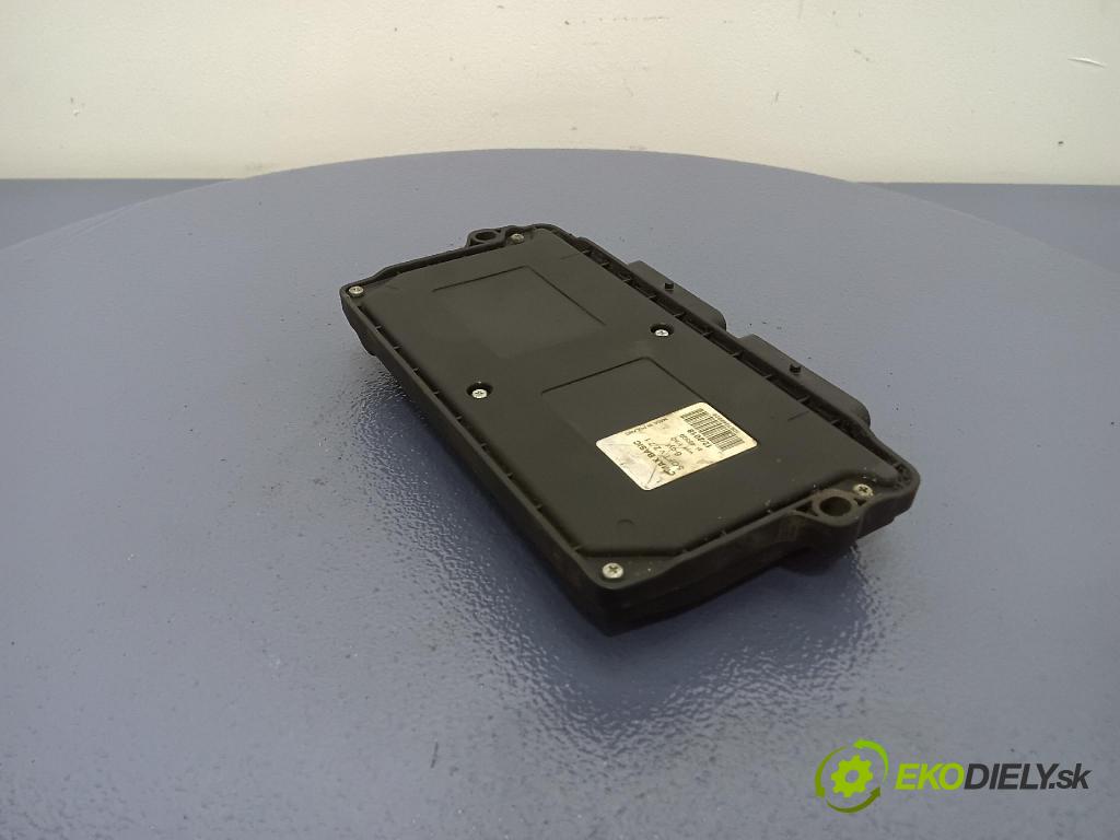 Citroen C8 2005 riadiaca jednotka 10R-036615