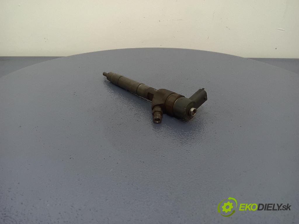 Kia Ceed 2007 vstřikovač 0445110256
