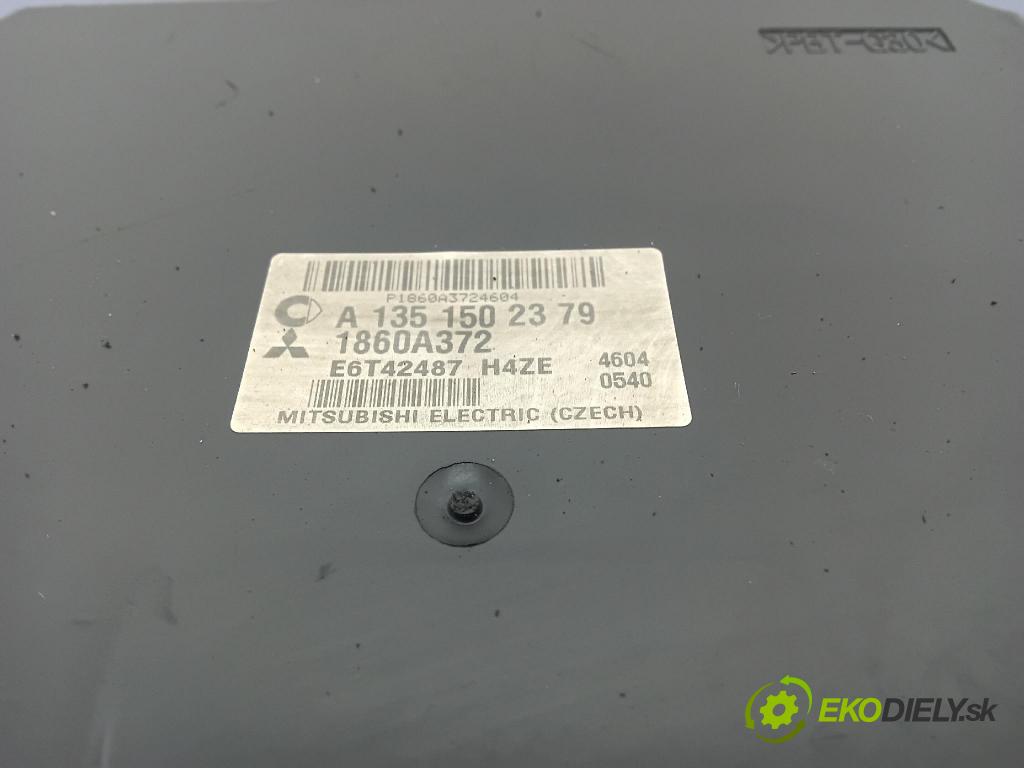 Smart Forfour 2004 riadiaca jednotka Motor: A1351502379