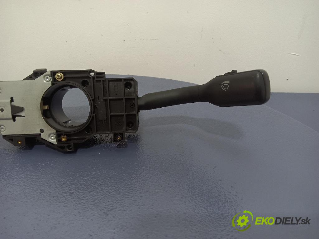 Audi A4 1999 Přepínač Komplex: 4D0953513D