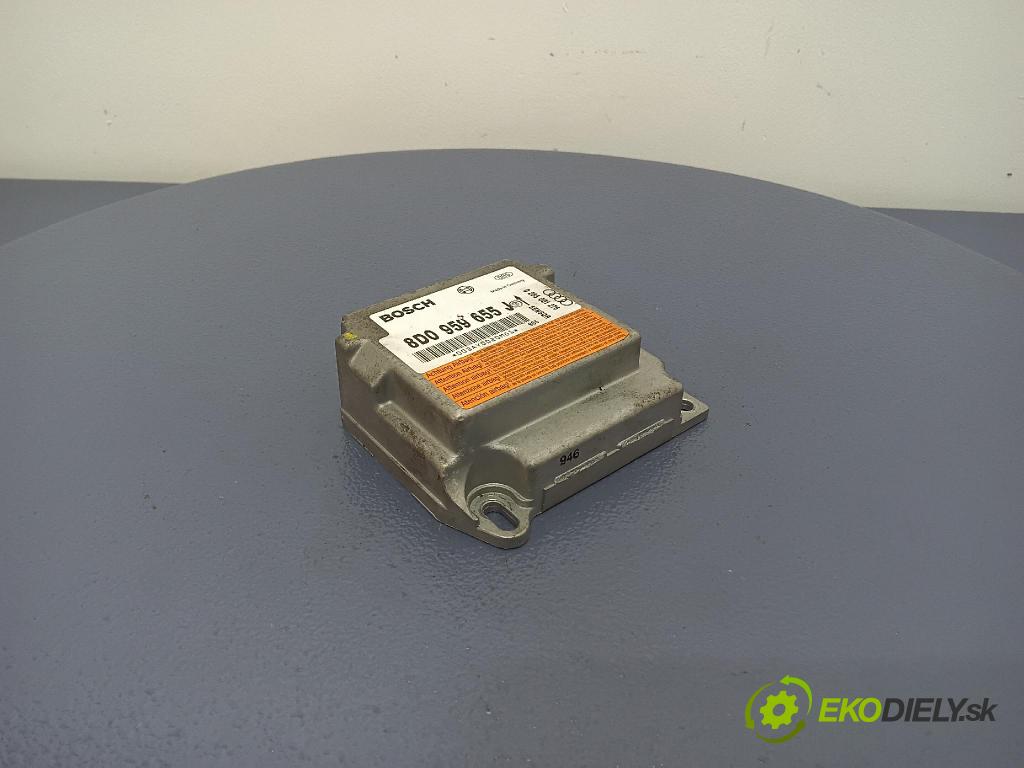 Audi A4 1999 řídící jednotka SRS x 8D0959655J
