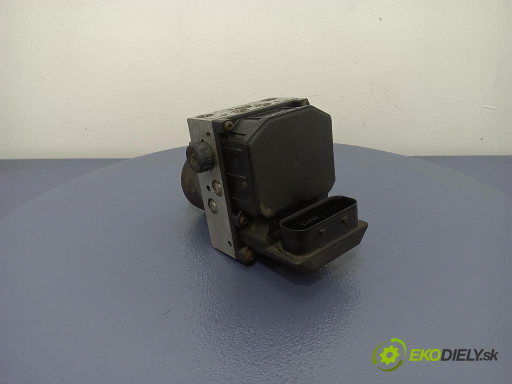 Audi A6 2002 čerpadlo ABS x 4B0614517G