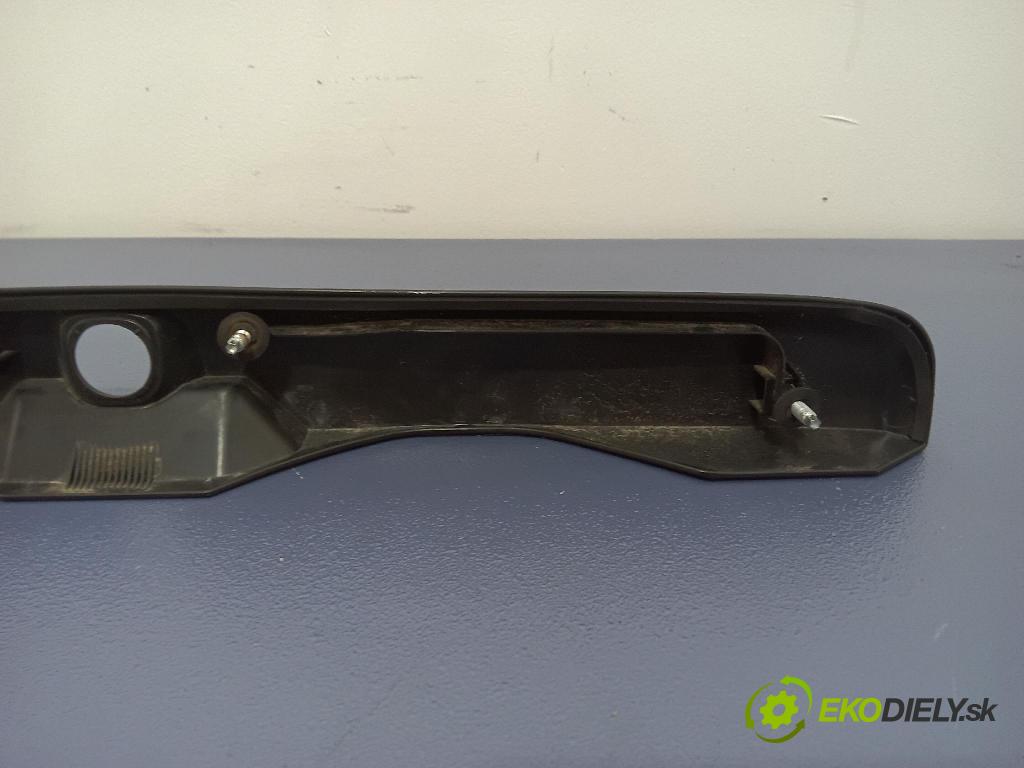 Suzuki Ignis 2003 zaslepka: Zad: 83940-86G0