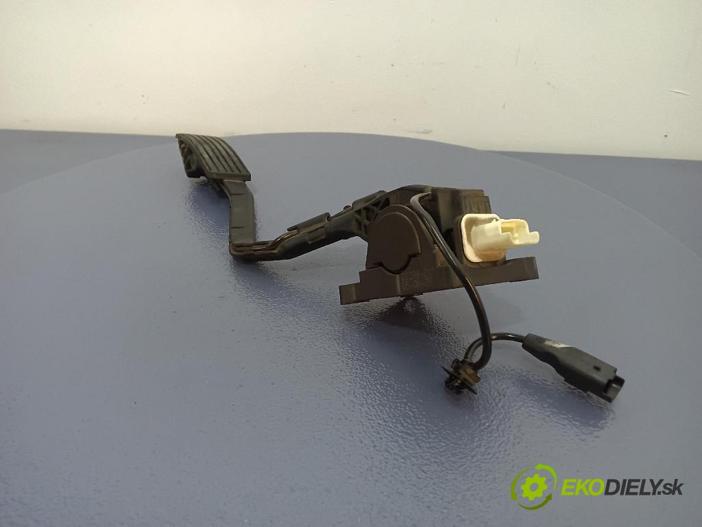 Citroen C5 2005 pedal Plyn: 9650341780