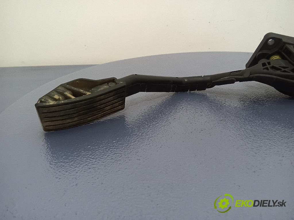 Peugeot 407 2005 pedal Plyn: 9650341780