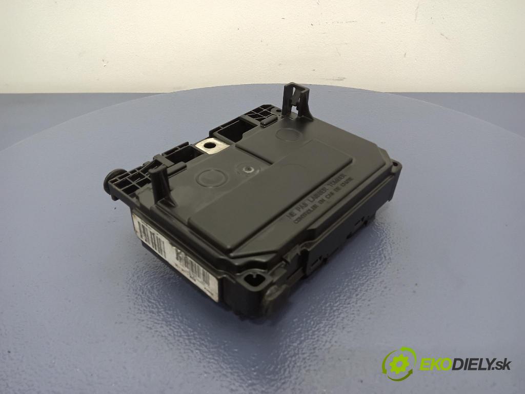 Citroen C4 2005 skříňka Pojistky S118983004Q