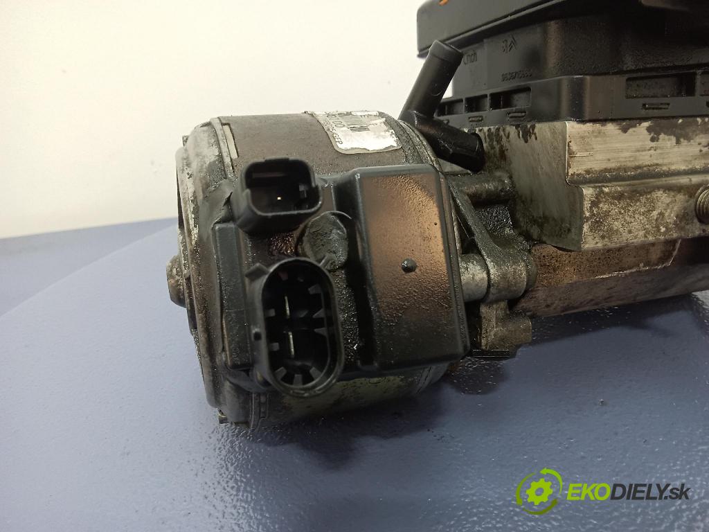 Citroen C5 2005 čerpadlo Hydraulické 9636713880