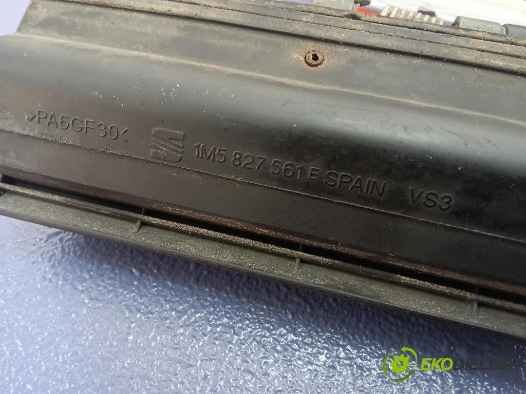 Seat Toledo 1999 rukoväť Klapky: Zadná: 1M5827561E