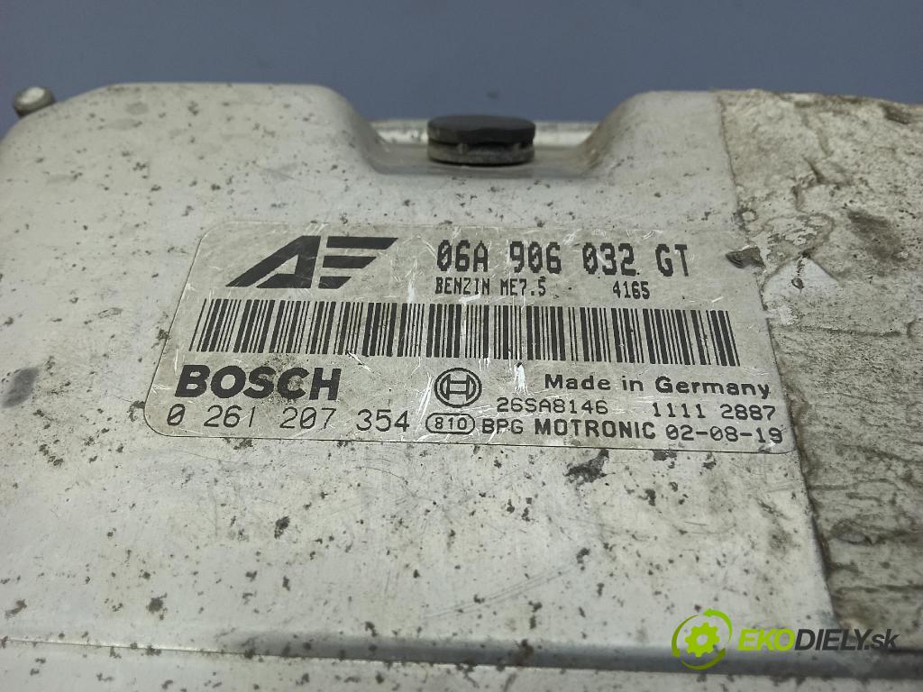 Volkswagen Sharan 2002 riadiaca jednotka Motor: 06A906032GT