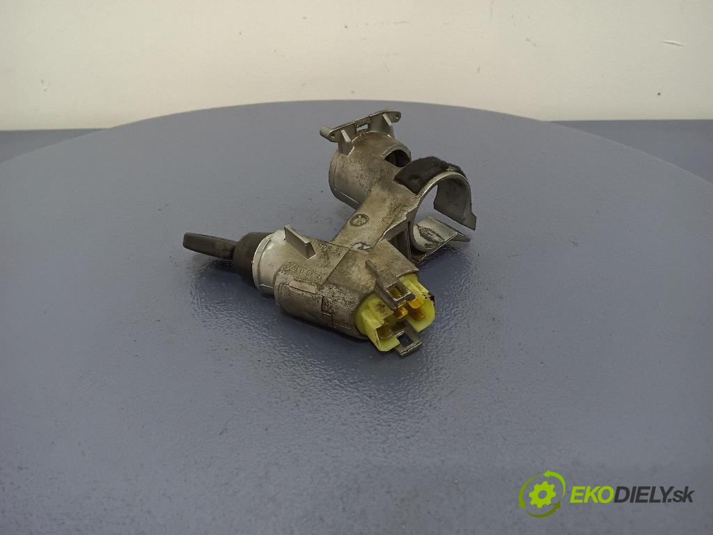 Volkswagen T 1994 Spínač zapalování. 701905851