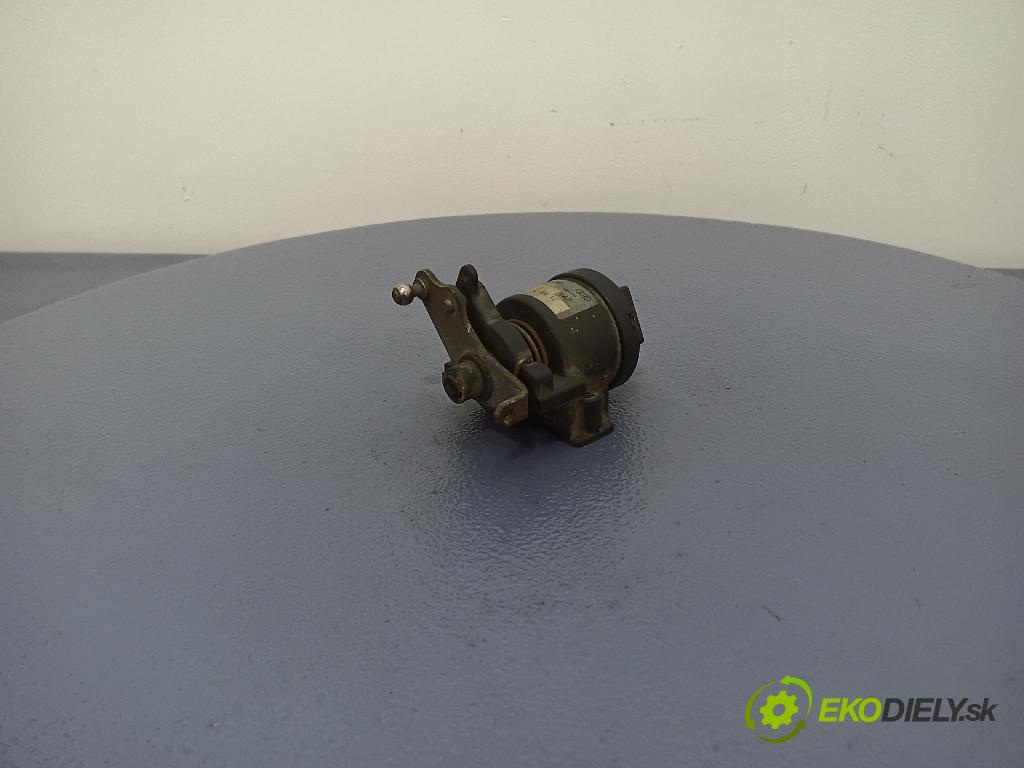 Volkswagen Lt 28 2001 pedal Plyn: A0115428617