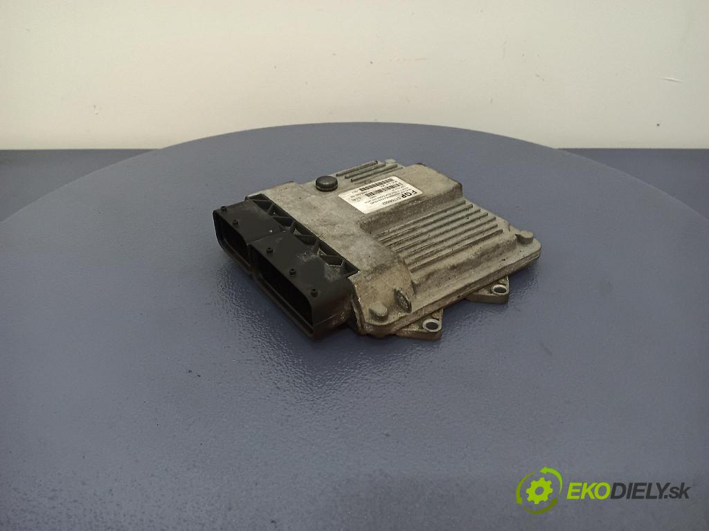 Fiat Idea 2005 riadiaca jednotka Motor: 51768657