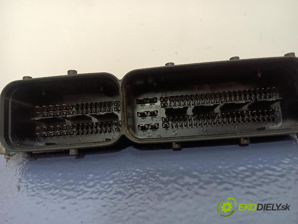 Fiat Idea 2005 riadiaca jednotka Motor: 51768657