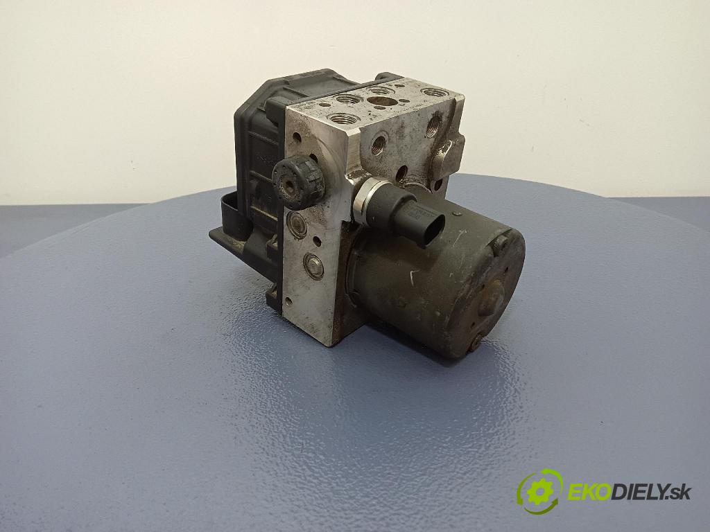 Audi A6 2002 čerpadlo ABS x 4B0614517G