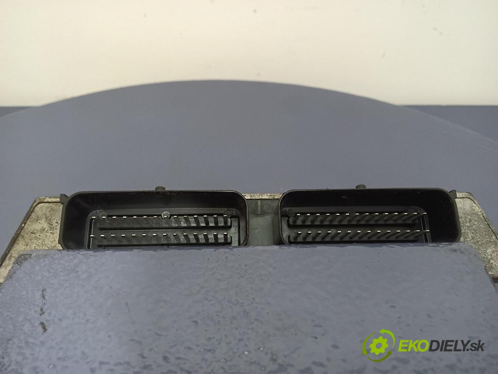 Audi A6 2002 riadiaca jednotka 67R-014289
