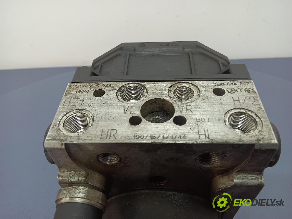 Audi A4 0 čerpadlo ABS x 8E0614517