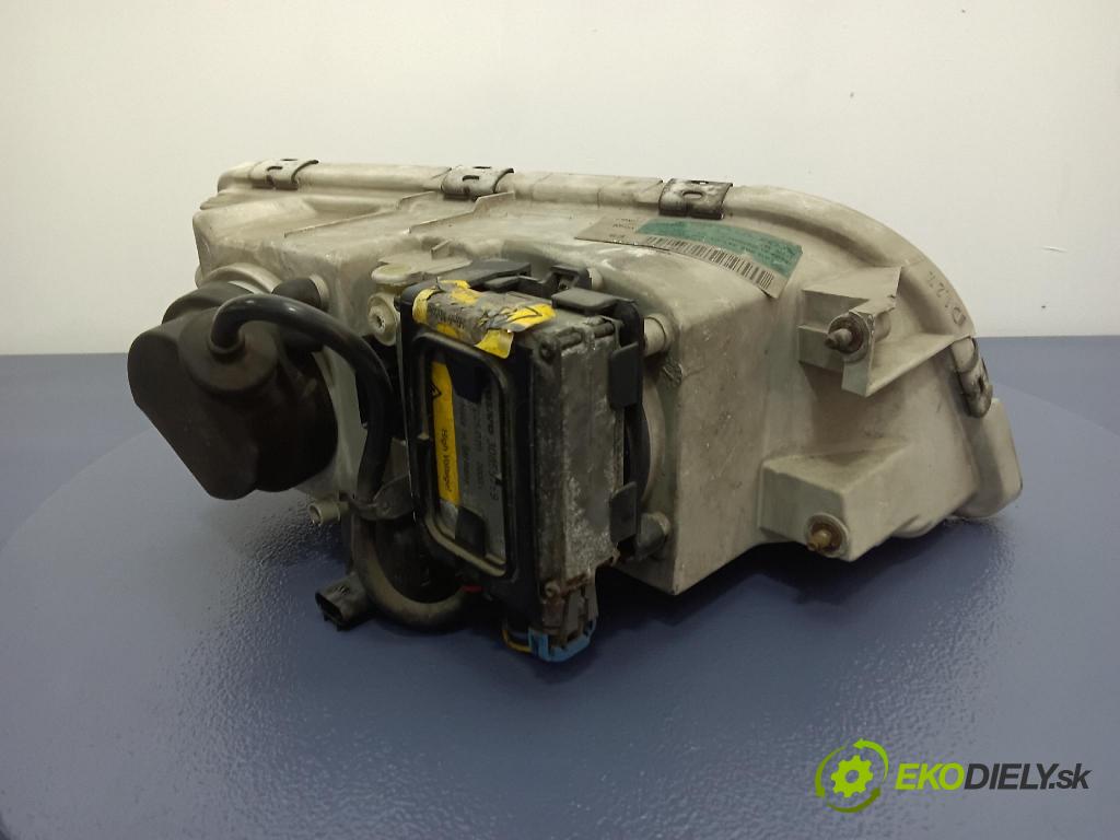 Volvo S40 2000 světlo Levý: 30859758
