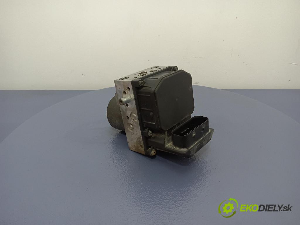 Skoda Superb 2005 čerpadlo ABS x 3U0614517D