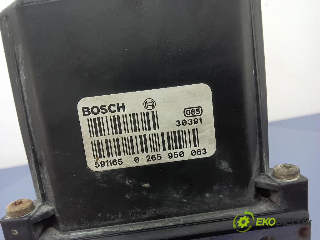 Skoda Superb 2005 čerpadlo ABS x 3U0614517D