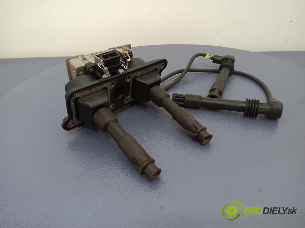 Audi A4 1995 cievka Zapaľovanie: 00UVN0