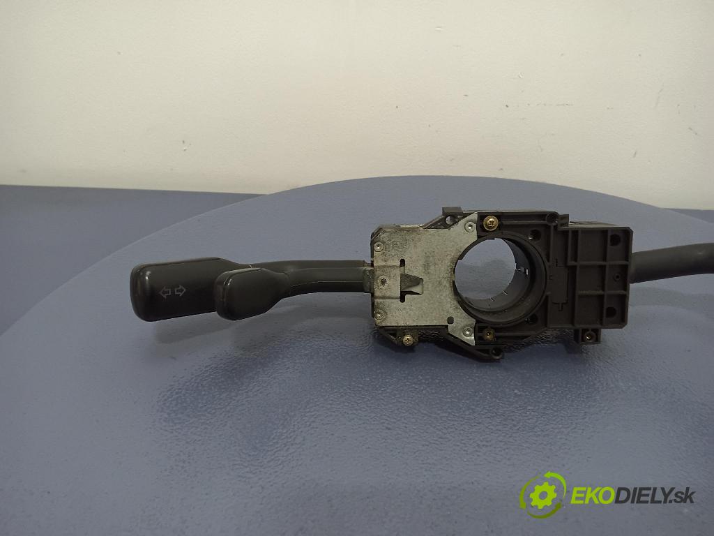Audi A4 1998 Přepínač Komplex: 4D0953513D