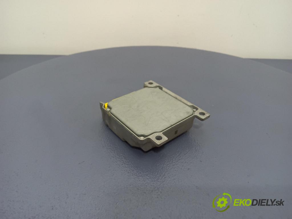 Audi A4 2002 řídící jednotka SRS x 8D0959655L
