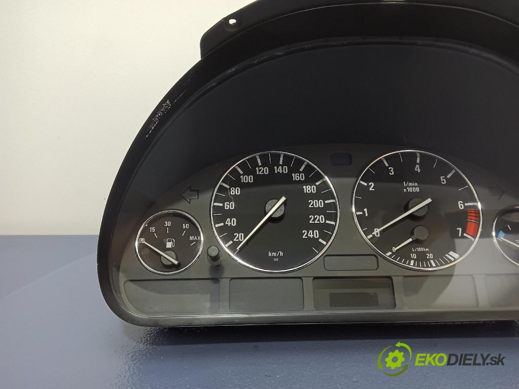 Bmw 520i 1996 Přístrojová deska 8372359