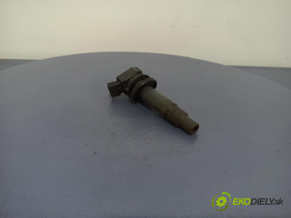 Toyota Corolla 0 cívka Zapalování: 90080-19019