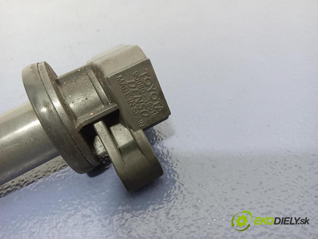 Toyota Corolla 0 cívka Zapalování: 90080-19019
