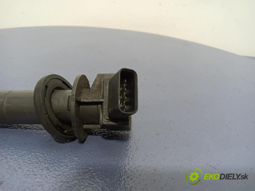 Toyota Corolla 0 cívka Zapalování: 90080-19019