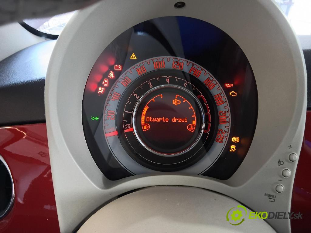 Fiat Fiat 500 2018 Přístrojová deska 07356951820