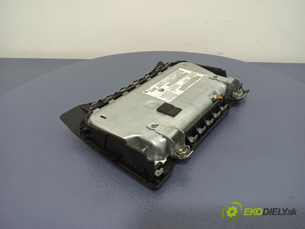 Fiat Fiat 500 2018 Airbag: Koleno x 735626686
