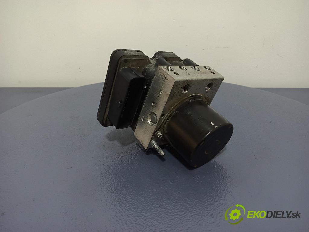 Fiat Fiat 500 2018 čerpadlo ABS x 00520426680