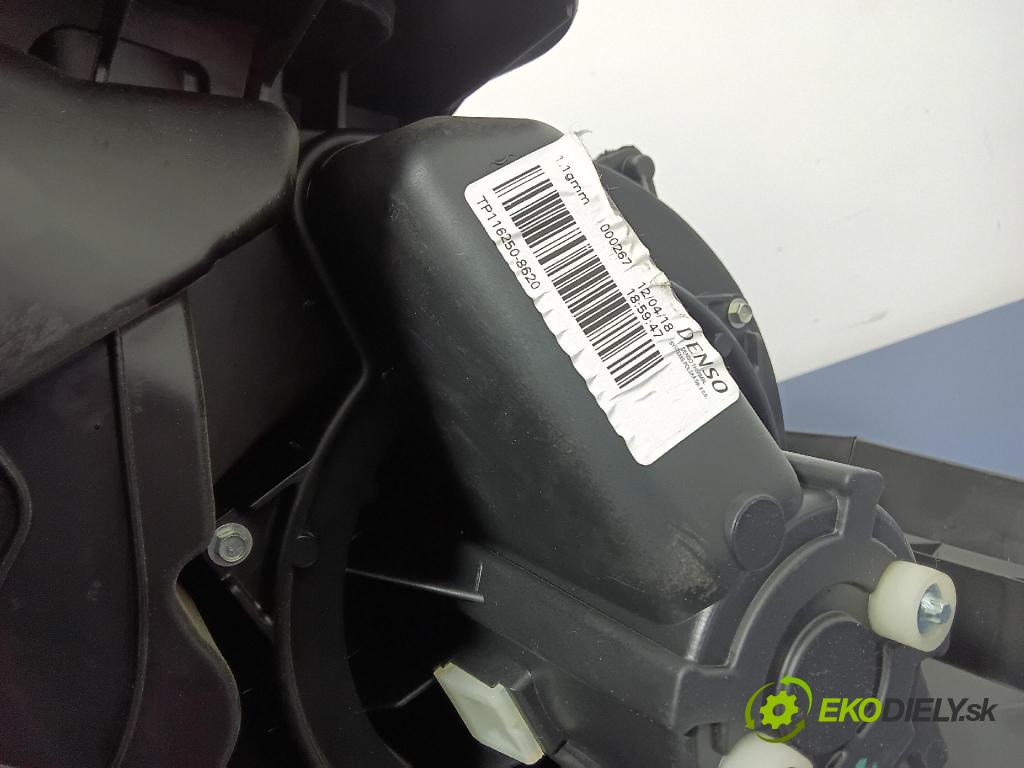 Fiat Fiat 500 2018 radiátor 52061682